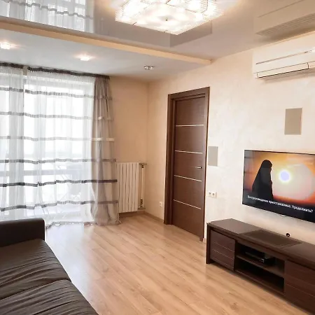 2-Bedroom Apartment Most City Area, Ekaterynoslav Square 第聂伯罗彼得罗夫斯克 外观 照片