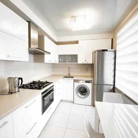 2-Bedroom Apartment Most City Area, Ekaterynoslav Square 第聂伯罗彼得罗夫斯克 外观 照片