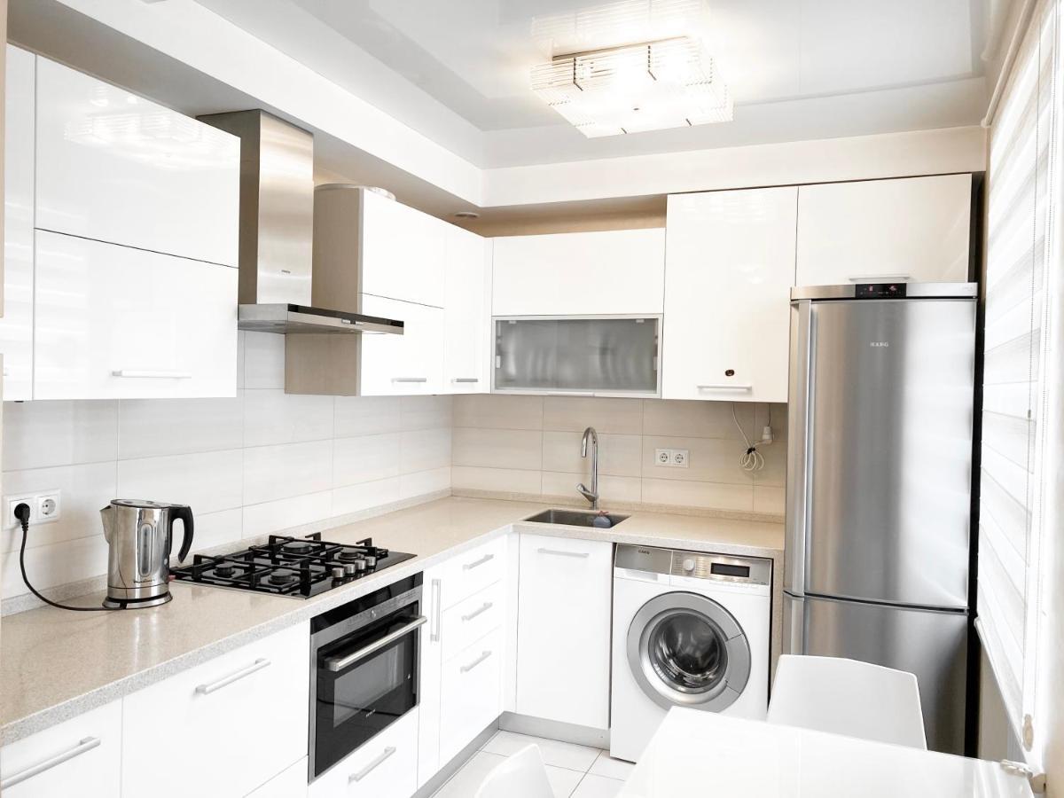 2-bedroom Area, Ekaterynoslav Square Apartment Dnipro