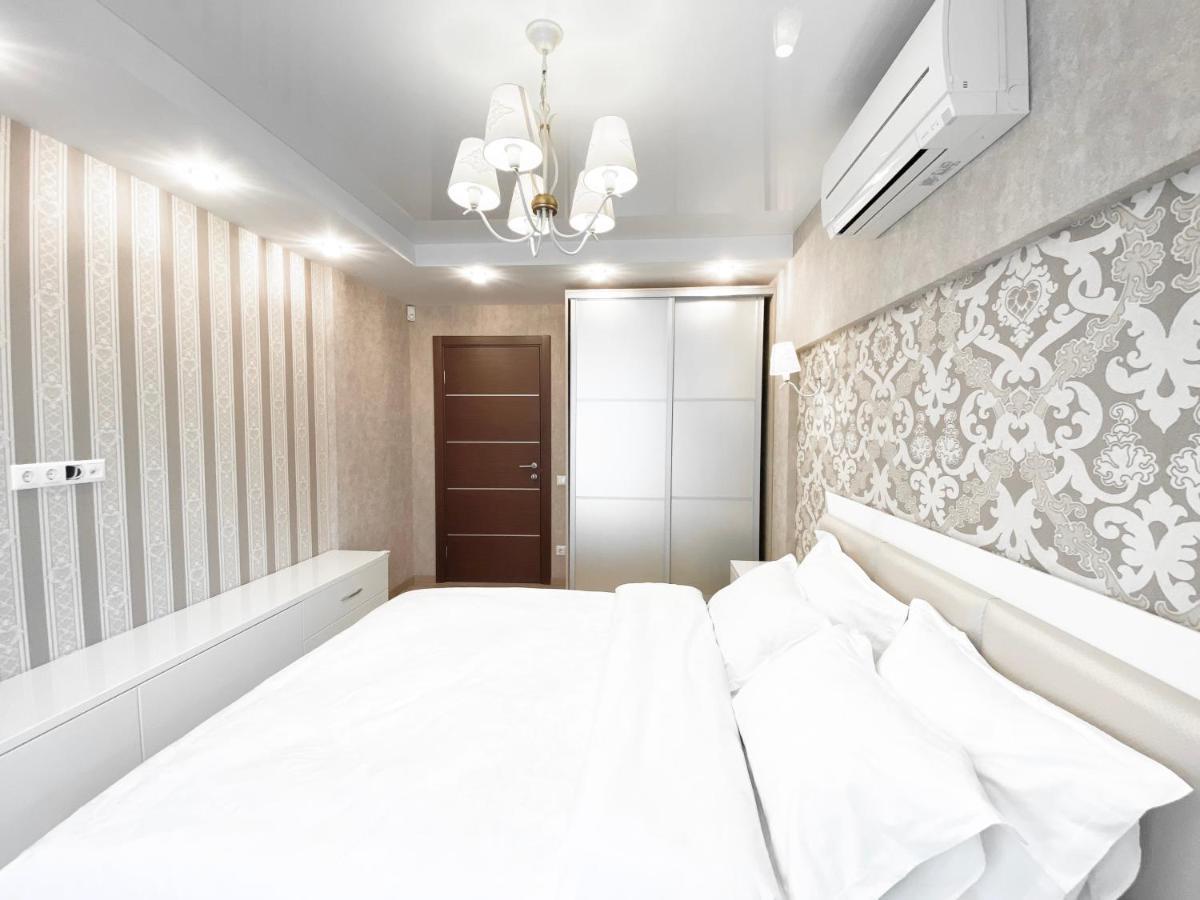 2-bedroom Area, Ekaterynoslav Square *