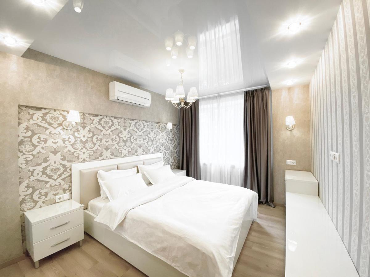 2-bedroom Area, Ekaterynoslav Square Dnipro